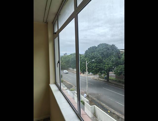1 BEDROOM APARTMENT TO LET IN GLENWOOD